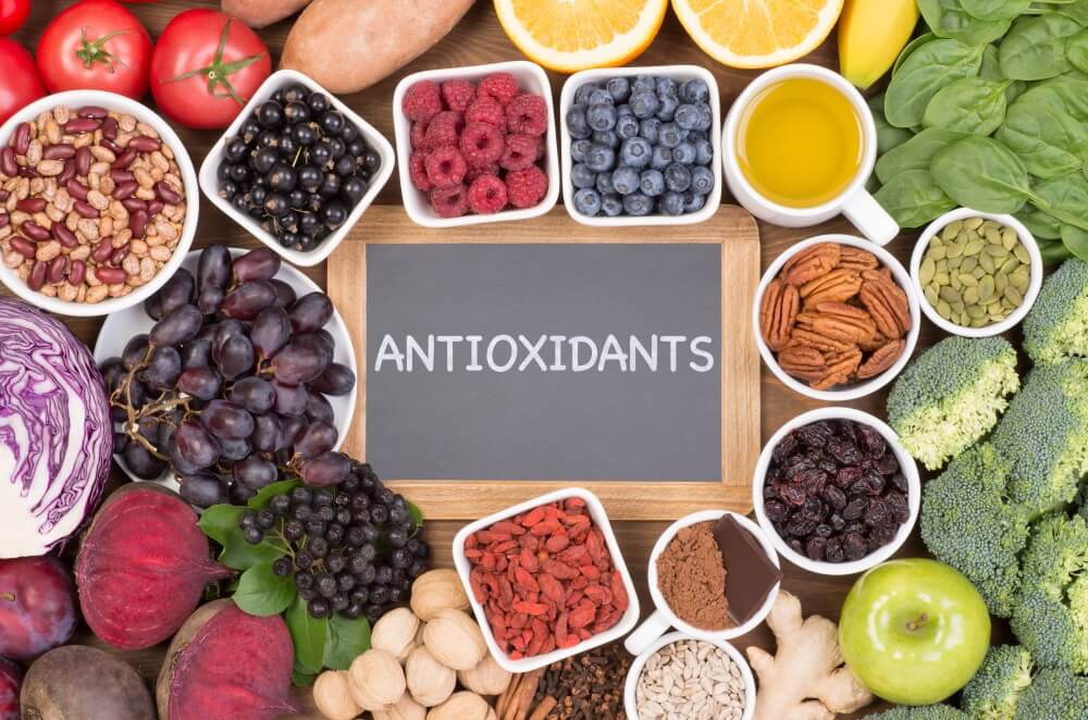 https://www.janellapurcell.com/wp-content/uploads/2020/03/antioxidants.jpeg